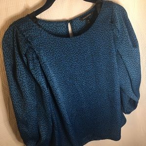 Banana Republic | Women’s Long Sleeve Blue/Black Animal Print Blouse Top